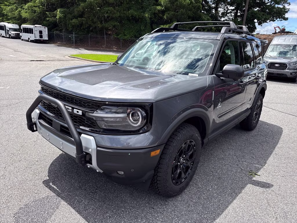 2026 Gray Metallic Ford Bronco Sport Outer Banks 4X4 SUV