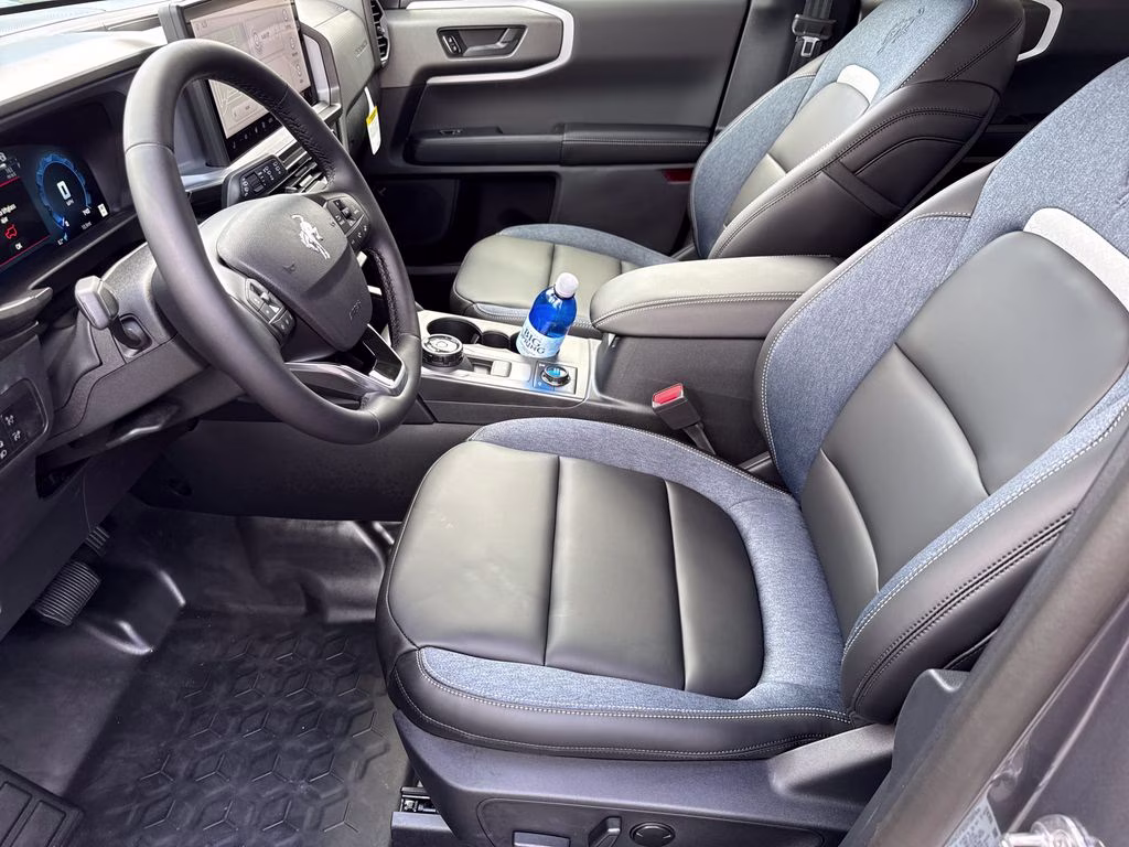2026 Gray Metallic Ford Bronco Sport Outer Banks 4X4 SUV