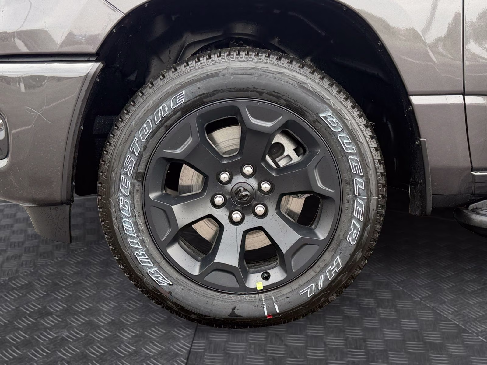 2026 Diamond Black Crystal Pearlcoat Ram 1500 Express 4X4 Truck