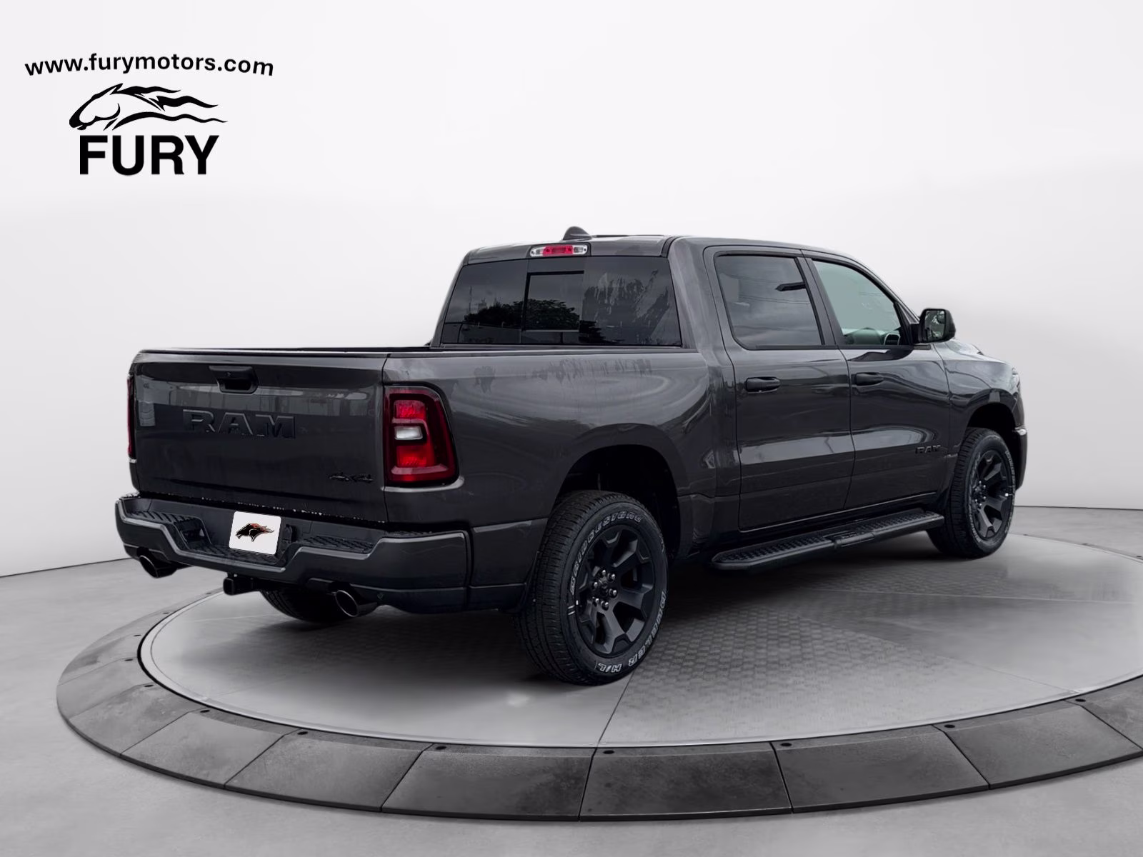2026 Diamond Black Crystal Pearlcoat Ram 1500 Express 4X4 Truck