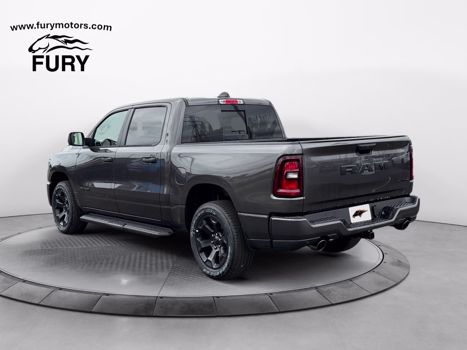2026 Diamond Black Crystal Pearlcoat Ram 1500 Express 4X4 Truck