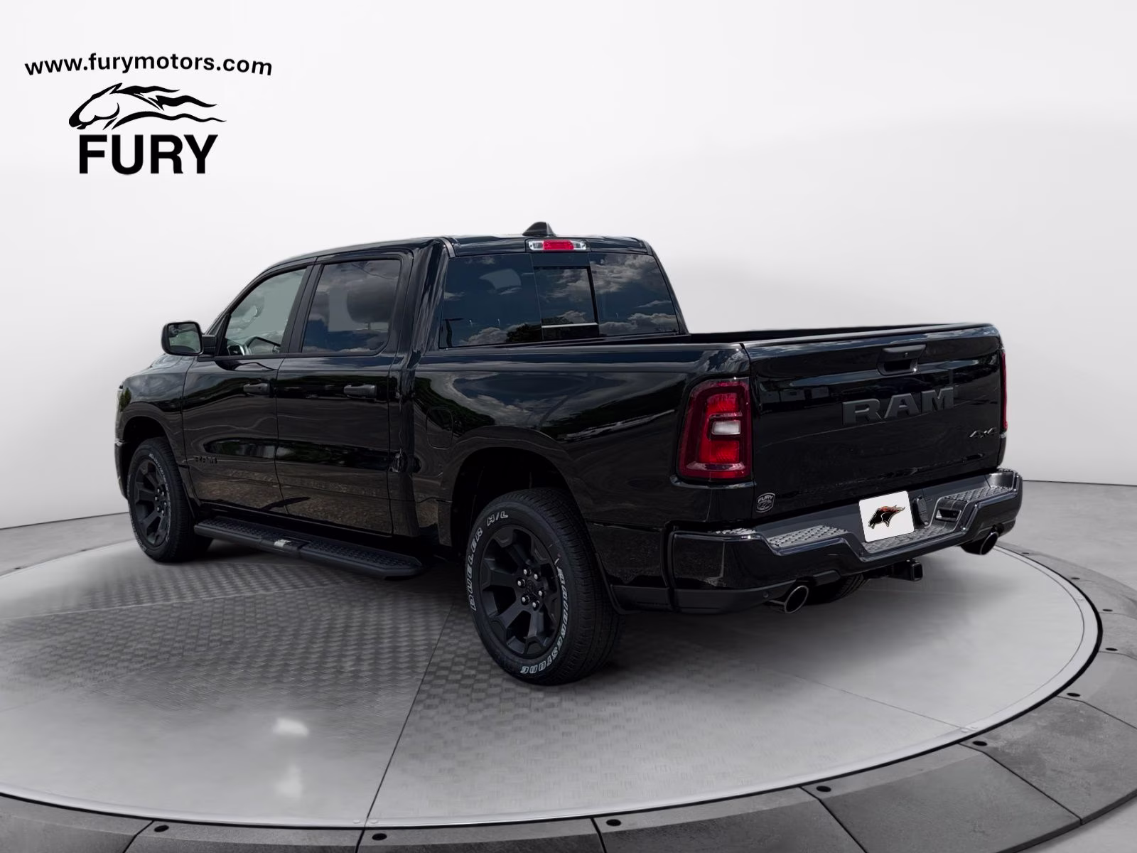 2026 Diamond Black Crystal Pearlcoat Ram 1500 Express 4X4 Truck
