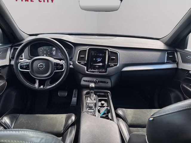 2016 Onyx Black Metallic Volvo XC90 T6 R-Design AWD SUV