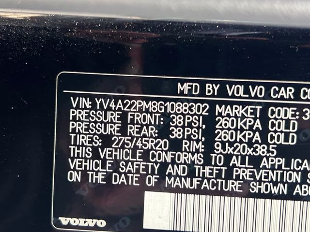 2016 Onyx Black Metallic Volvo XC90 T6 R-Design AWD SUV