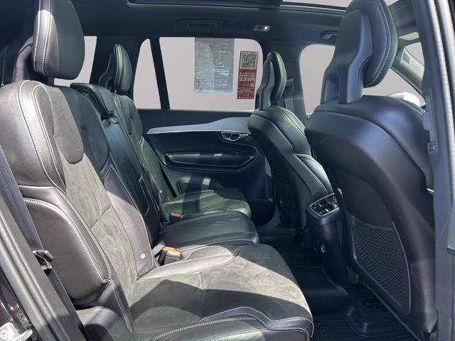 2016 Onyx Black Metallic Volvo XC90 T6 R-Design AWD SUV