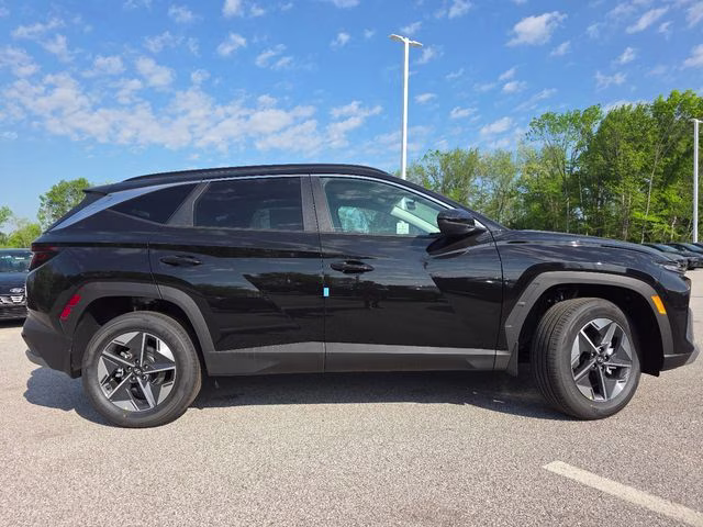 2026 Ash Black Hyundai Tucson Hybrid SEL AWD SUV