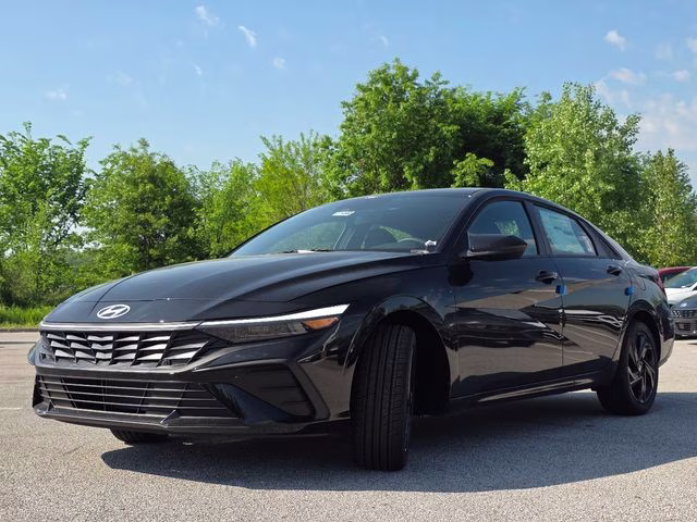 2026 Abyss Black Hyundai Elantra SEL Sport FWD Sedan
