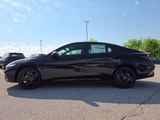 2026 Abyss Black Hyundai Elantra SEL Sport FWD Sedan