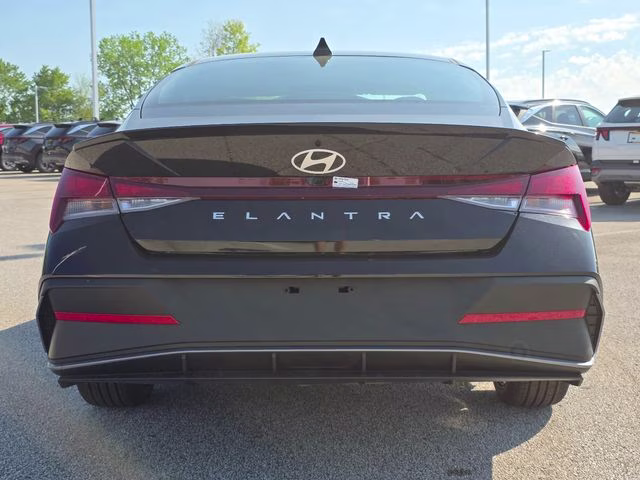 2026 Abyss Black Hyundai Elantra SEL Sport FWD Sedan