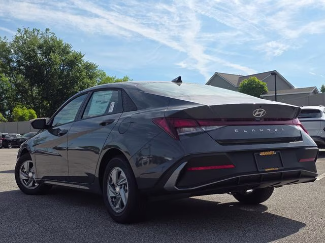 2026 Ecotronic Gray Hyundai Elantra SE FWD Sedan