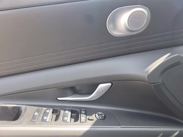 2026 Ecotronic Gray Hyundai Elantra SE FWD Sedan