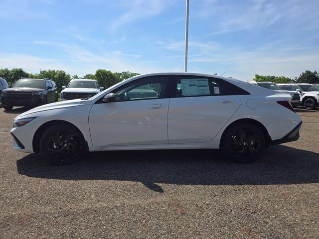 2026 Serenity White Pearl Hyundai Elantra SEL Sport FWD Sedan