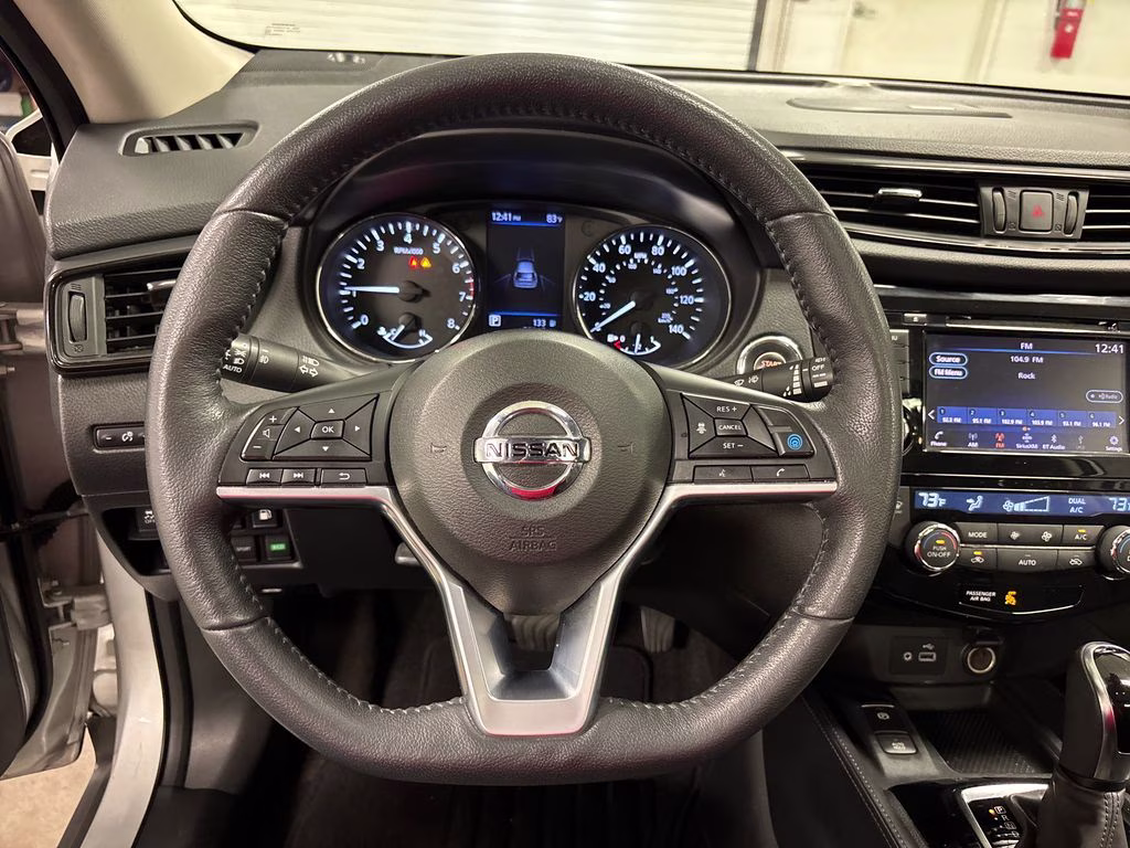 2019 Brilliant Silver Metallic Nissan Rogue SL AWD SUV