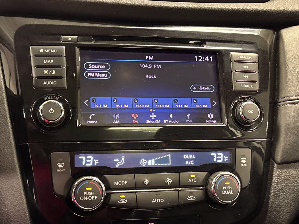 2019 Brilliant Silver Metallic Nissan Rogue SL AWD SUV