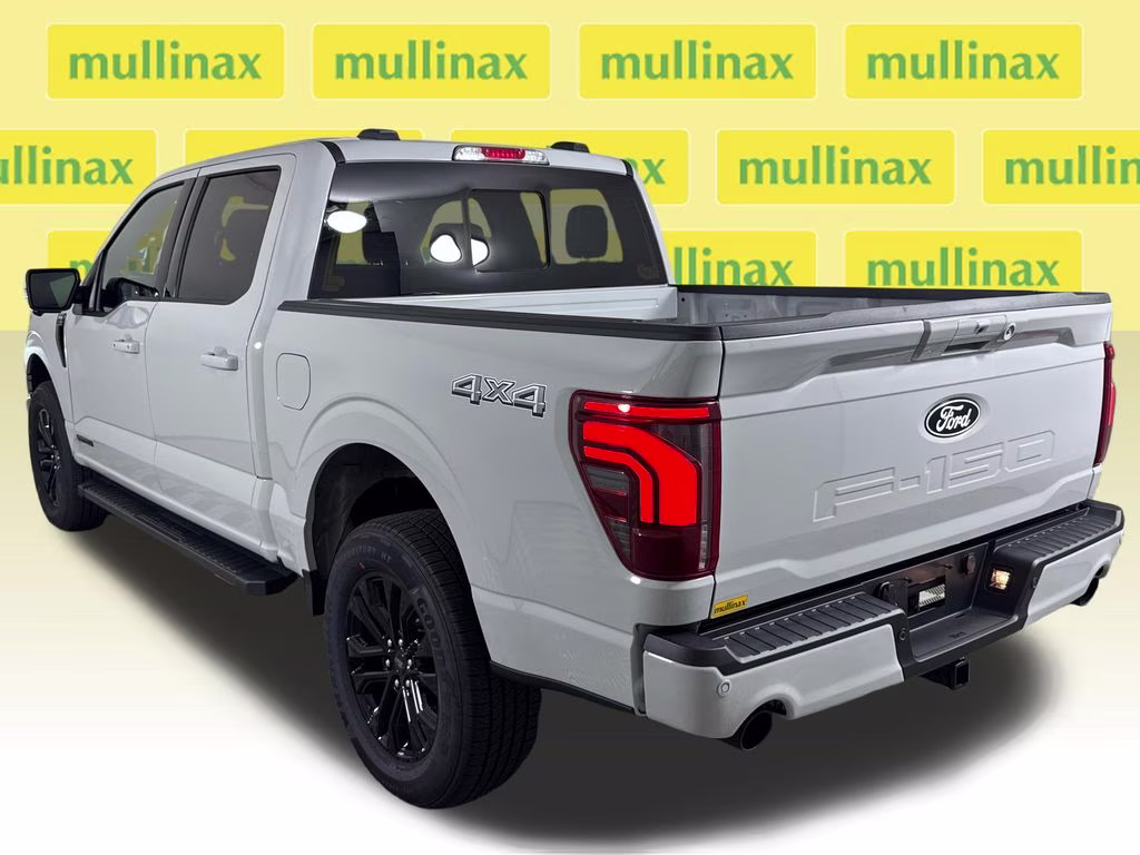 2026 Avalanche Ford F-150 Lariat 4X4 Truck