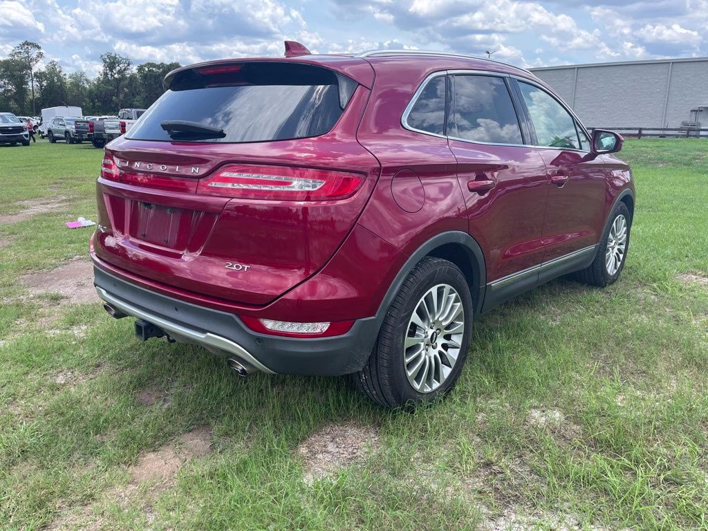 2017 Ruby Red Metallic Lincoln MKC Reserve FWD SUV