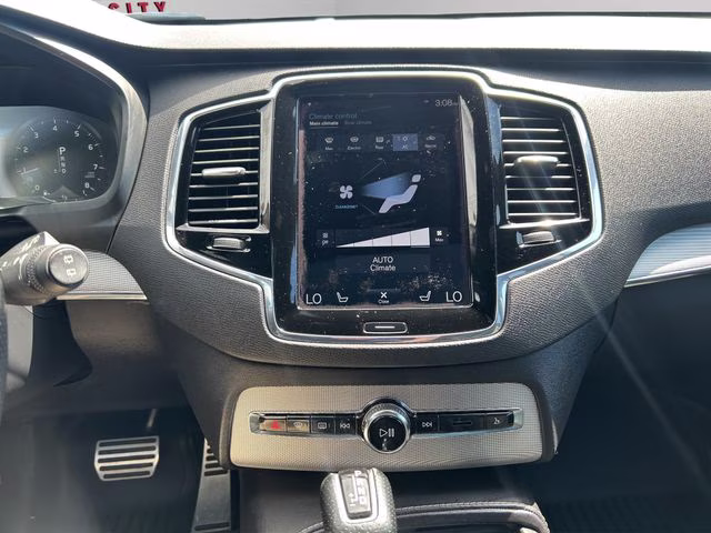 2016 Onyx Black Metallic Volvo XC90 T6 R-Design AWD SUV
