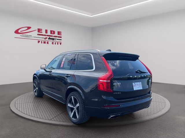 2016 Onyx Black Metallic Volvo XC90 T6 R-Design AWD SUV