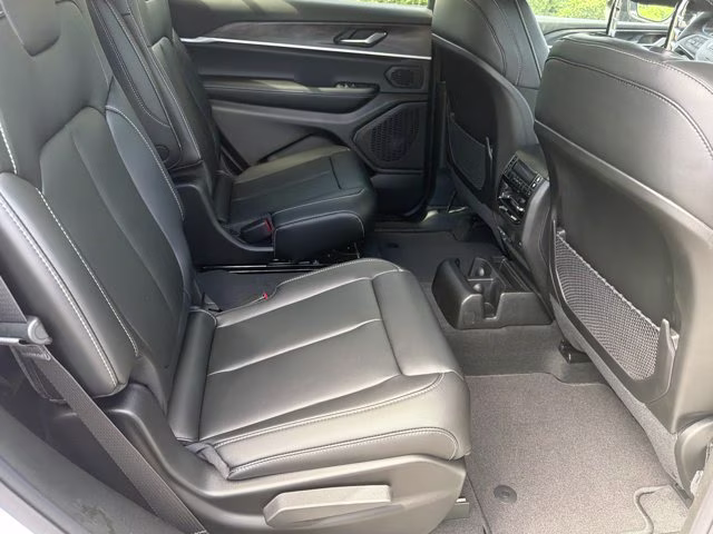 2026 Bright White Clearcoat Jeep Grand Cherokee L Limited RWD SUV