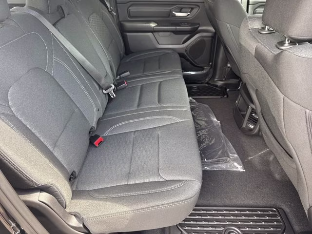 2026 Diamond Black Crystal Pearlcoat Ram 1500 Express RWD Truck