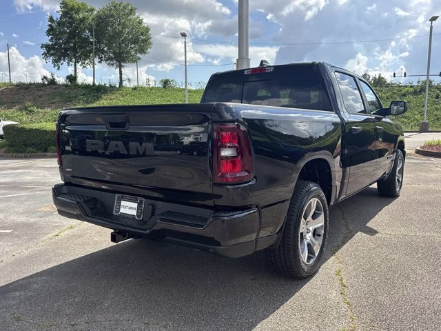 2026 Diamond Black Crystal Pearlcoat Ram 1500 Express RWD Truck