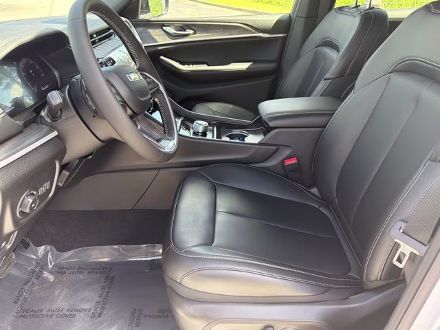 2026 Bright White Clearcoat Jeep Grand Cherokee L Limited RWD SUV
