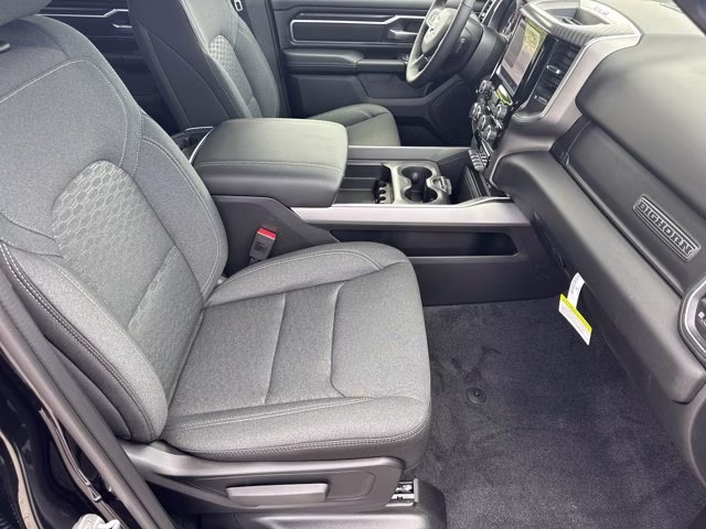 2026 Diamond Black Crystal Pearlcoat Ram 1500 Big Horn RWD Truck