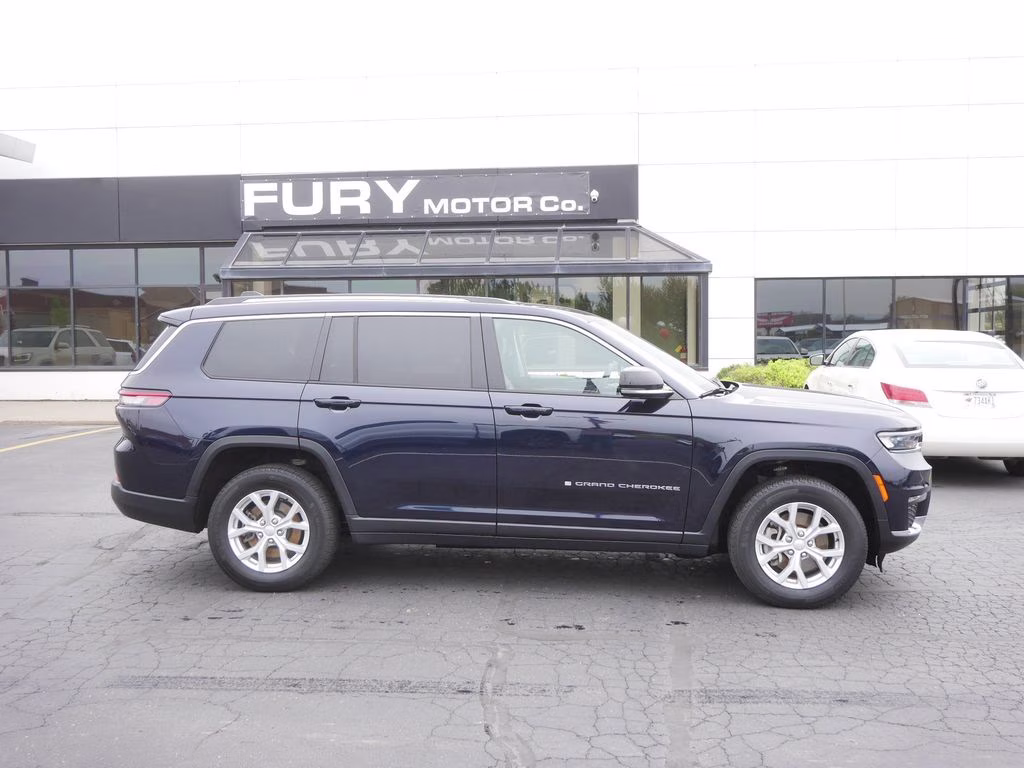 2024 Midnight Sky Jeep Grand Cherokee L Limited w/ Trailer Tow & Alpine Audio 4X4 SUV