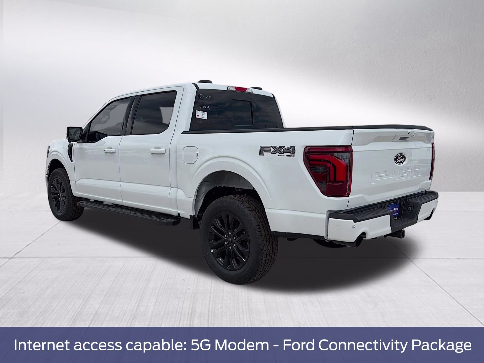 2026 Oxford White Ford F-150 Lariat 4X4 Truck