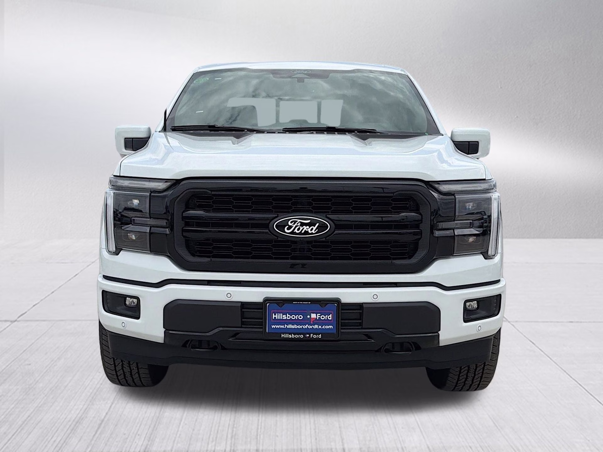 2026 Oxford White Ford F-150 Lariat 4X4 Truck