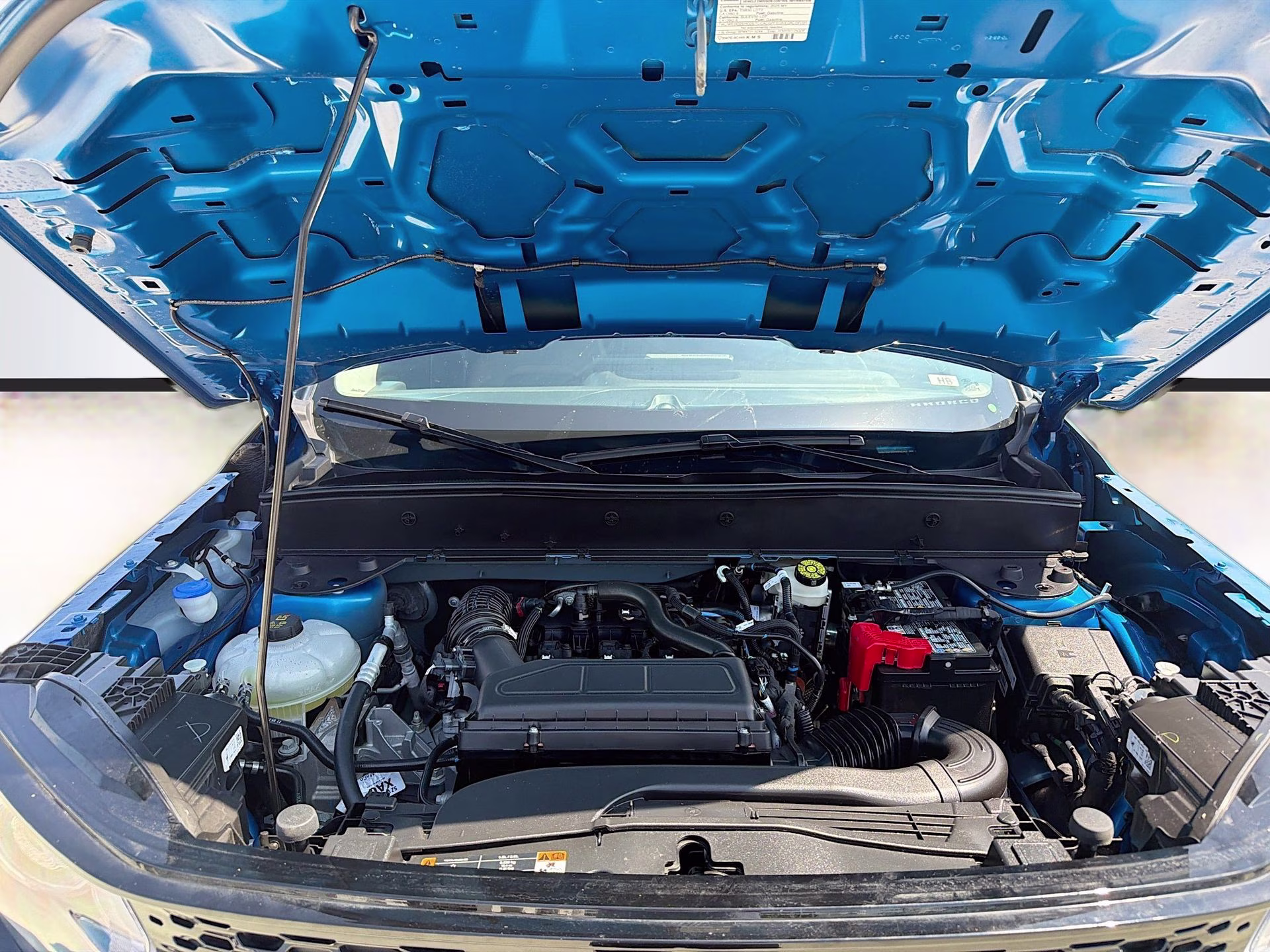 2025 Velocity Blue Metallic Ford Bronco Sport Outer Banks 4X4 SUV