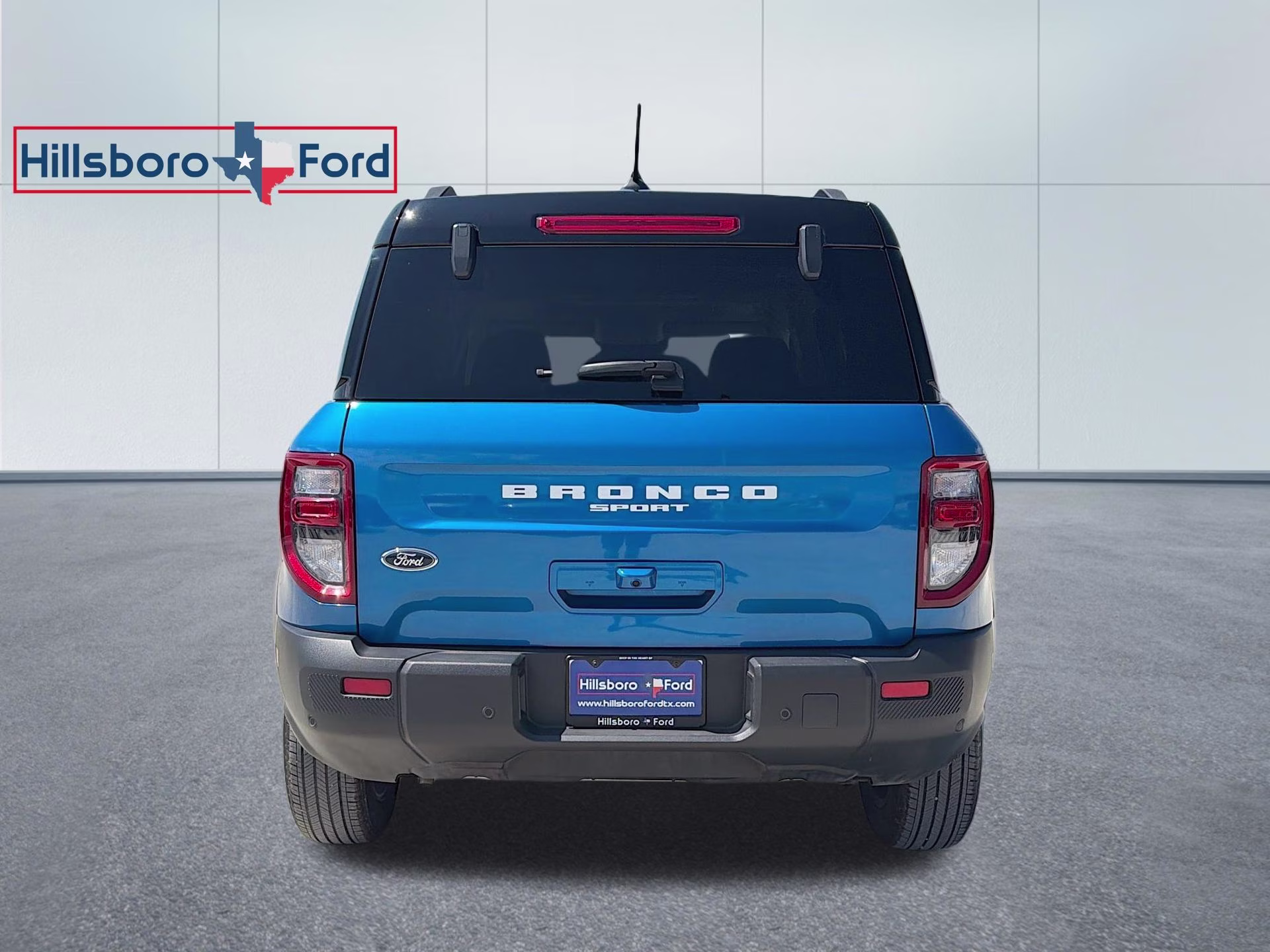 2025 Velocity Blue Metallic Ford Bronco Sport Outer Banks 4X4 SUV