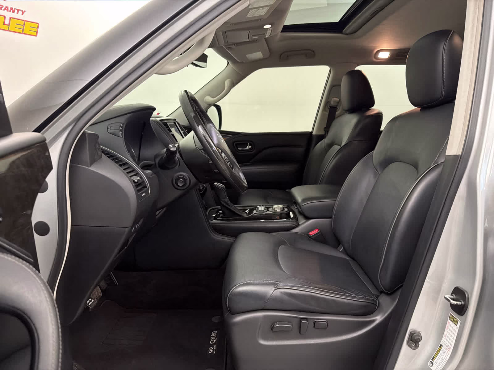 2021 Liquid Platinum INFINITI QX80 LUXE 4X4 SUV