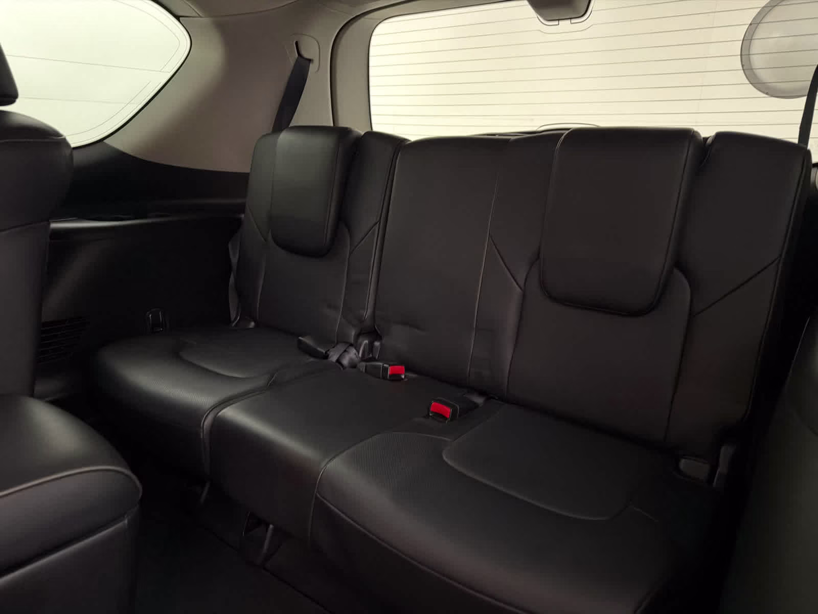 2021 Liquid Platinum INFINITI QX80 LUXE 4X4 SUV