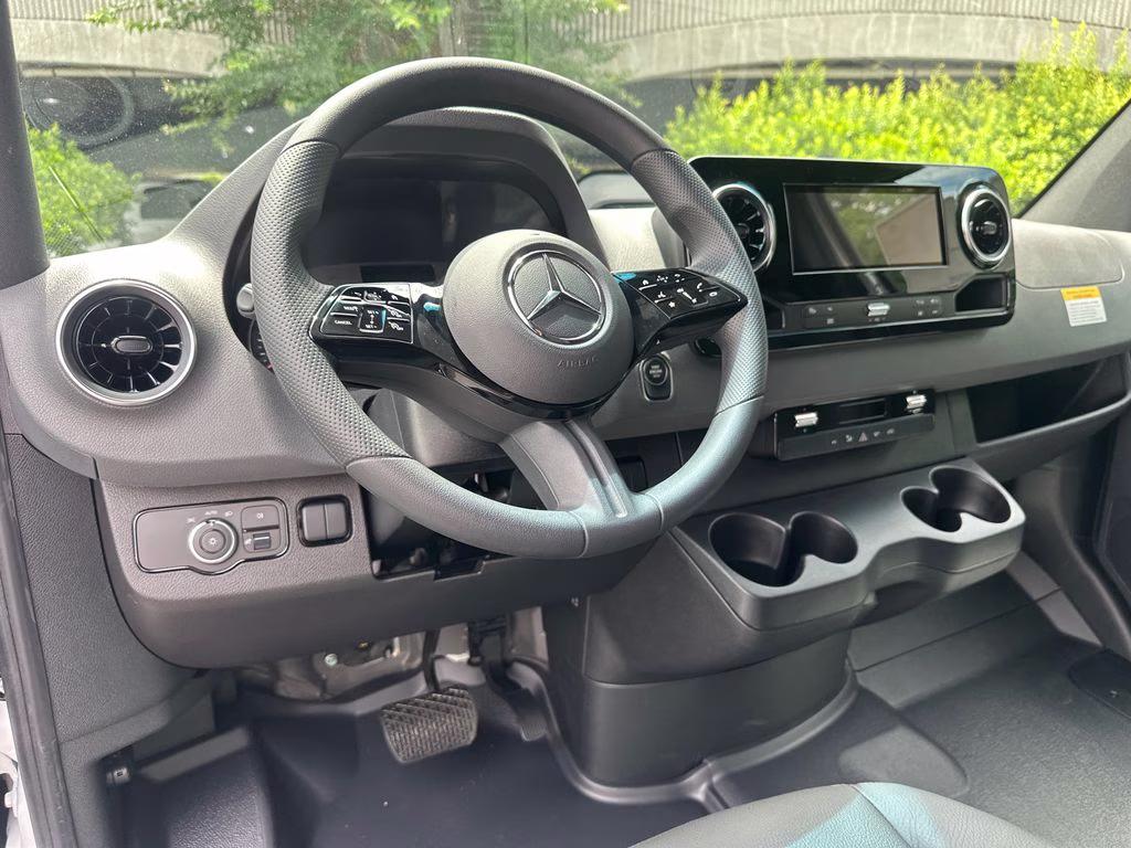 2026 Arctic Mercedes-Benz Sprinter 2500 Cargo 170 WB RWD Van