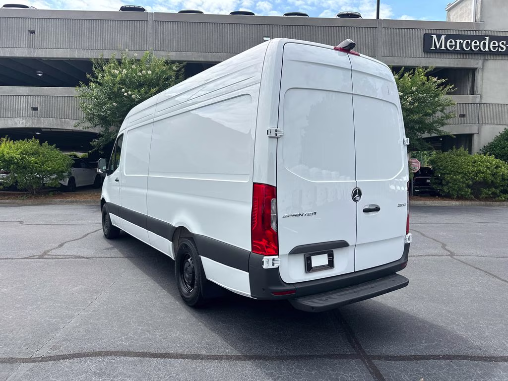 2026 Arctic Mercedes-Benz Sprinter 2500 Cargo 170 WB RWD Van