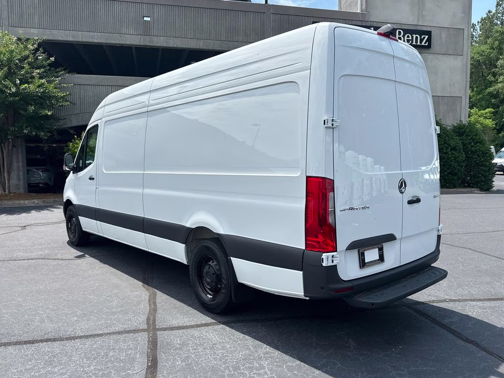 2026 Arctic Mercedes-Benz Sprinter 2500 Cargo 170 WB RWD Van