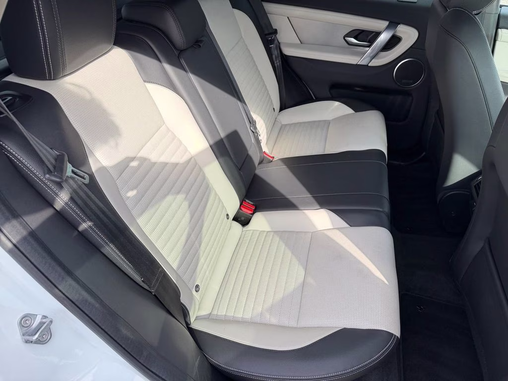 2023 White Land Rover Discovery Sport SE R-Dynamic AWD SUV