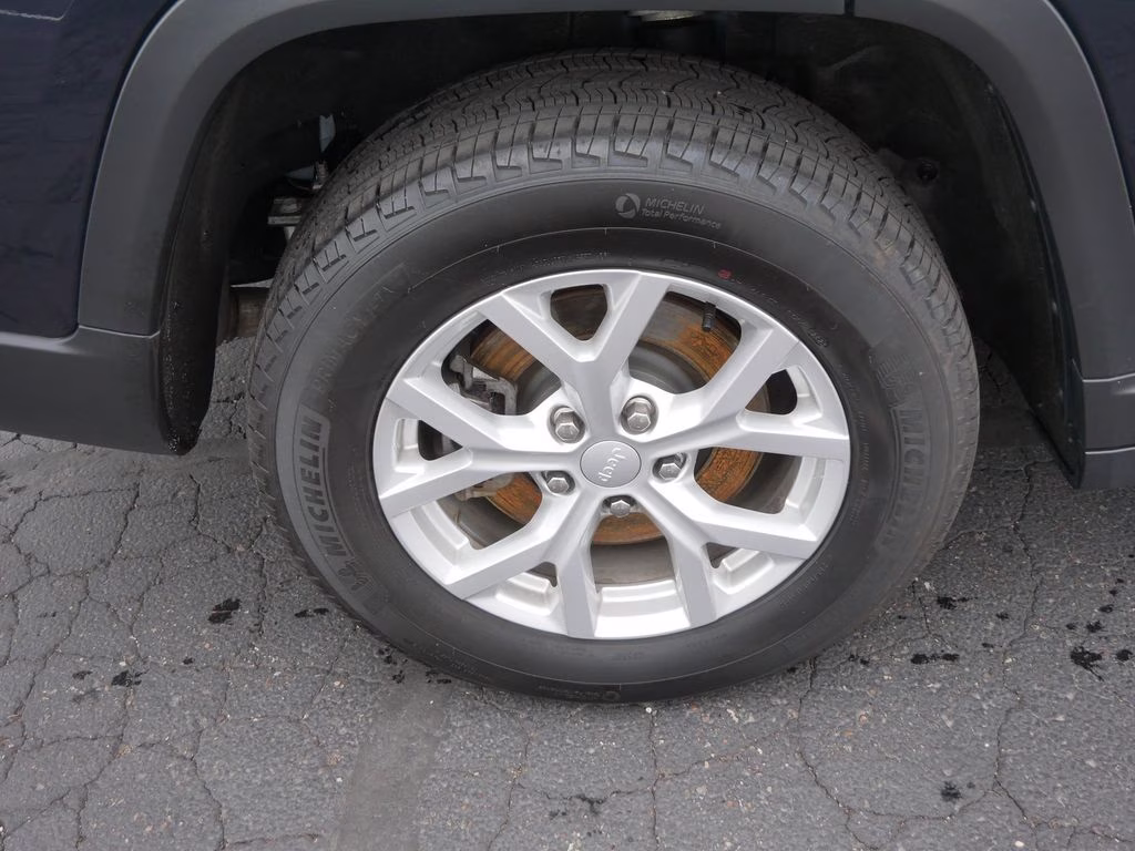 2024 Midnight Sky Jeep Grand Cherokee L Limited w/ Trailer Tow & Alpine Audio 4X4 SUV
