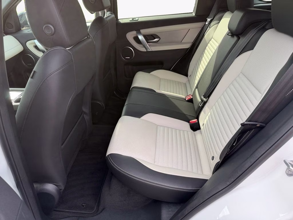 2023 White Land Rover Discovery Sport SE R-Dynamic AWD SUV