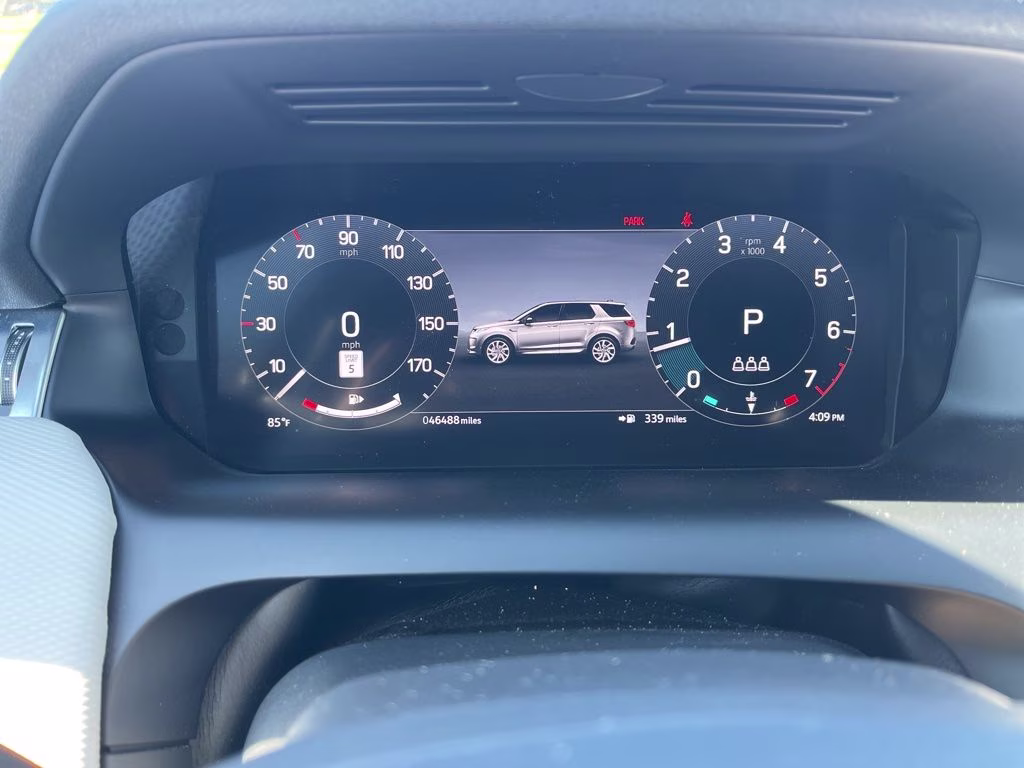 2023 White Land Rover Discovery Sport SE R-Dynamic AWD SUV