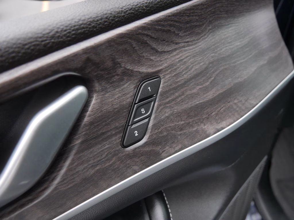 2024 Midnight Sky Jeep Grand Cherokee L Limited 4X4 SUV