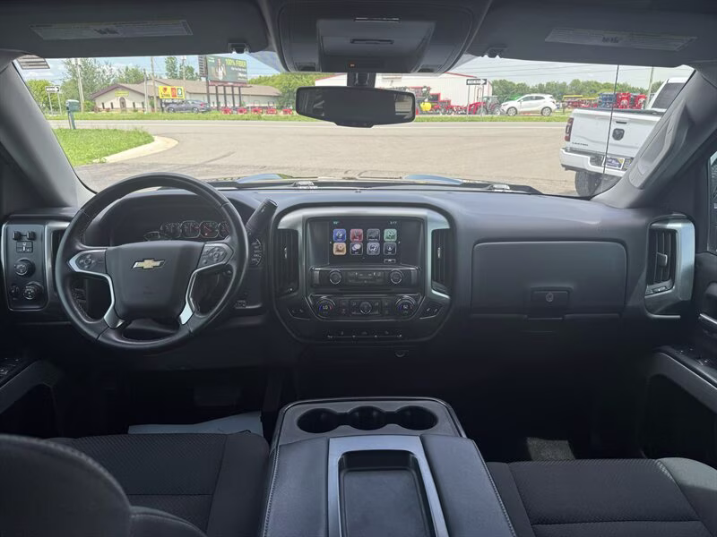 2017 Black Chevrolet Silverado 1500 LT Z71 4X4 Truck