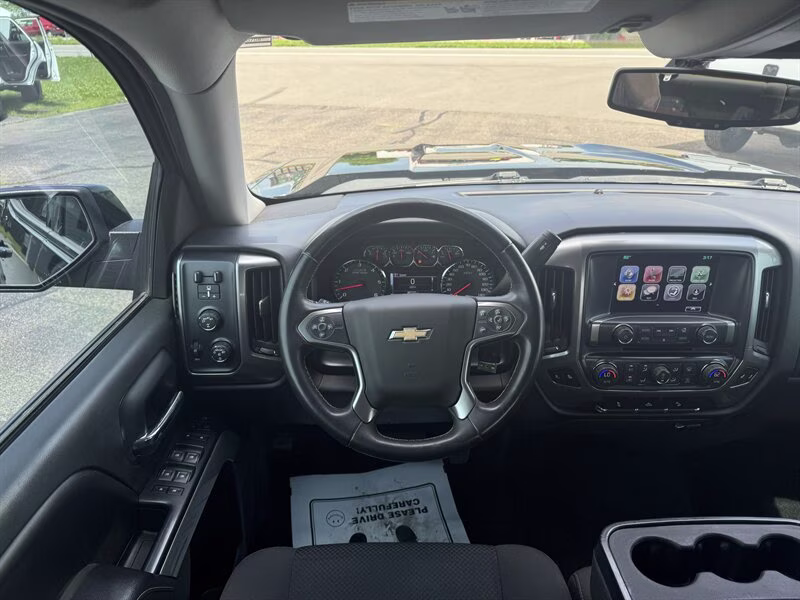 2017 Black Chevrolet Silverado 1500 LT Z71 4X4 Truck