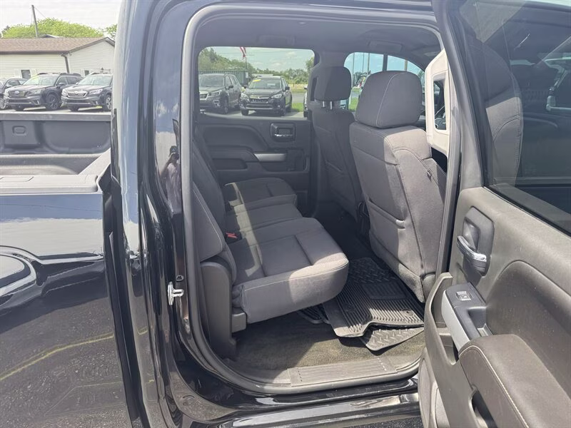 2017 Black Chevrolet Silverado 1500 LT Z71 4X4 Truck