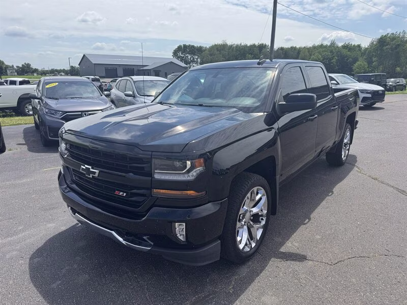 2017 Black Chevrolet Silverado 1500 LT Z71 4X4 Truck