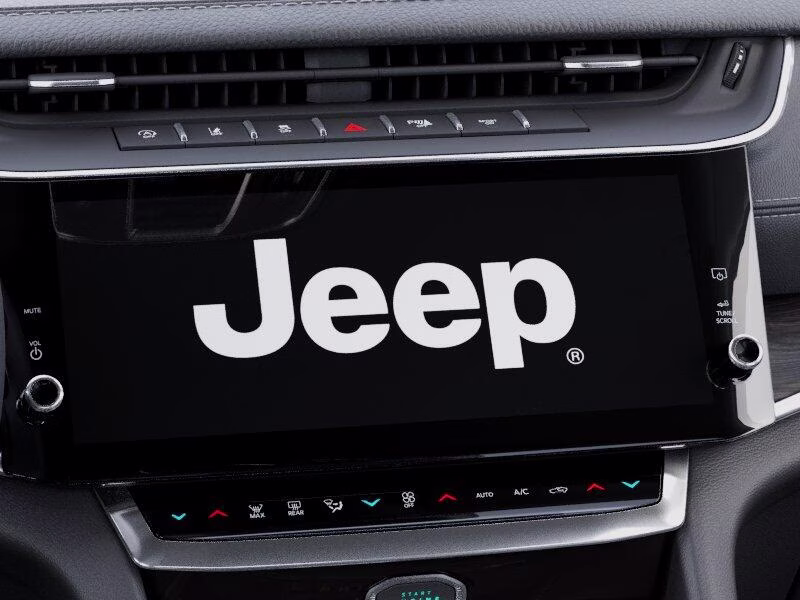 2026 Diamond Black Crystal Pearl Coat Jeep Grand Cherokee Grand Cherokee Laredo Altitude 4x4 4X4 SUV