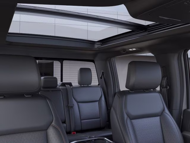 2026 Avalanche Ford F-150 Lariat 4X4 Truck