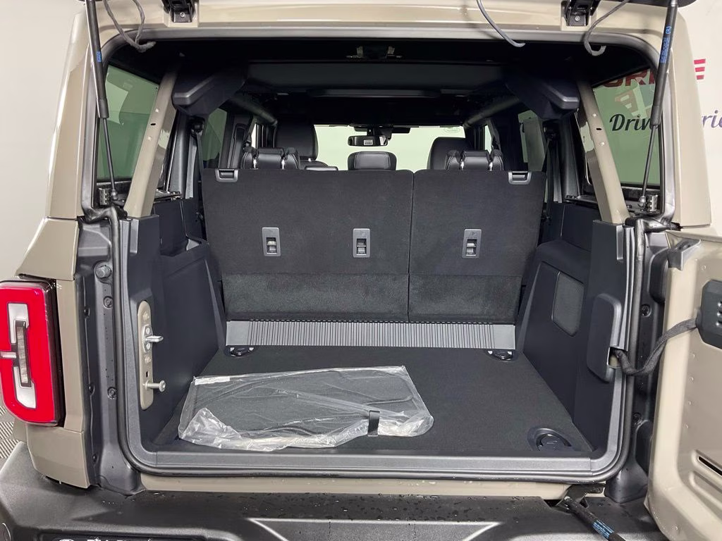 2026 Gray Ford Bronco Outer Banks 4X4 SUV