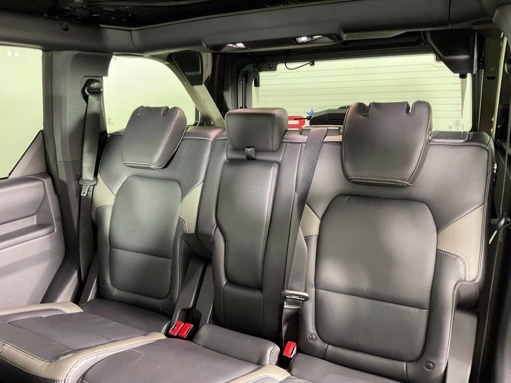 2026 Gray Ford Bronco Outer Banks 4X4 SUV